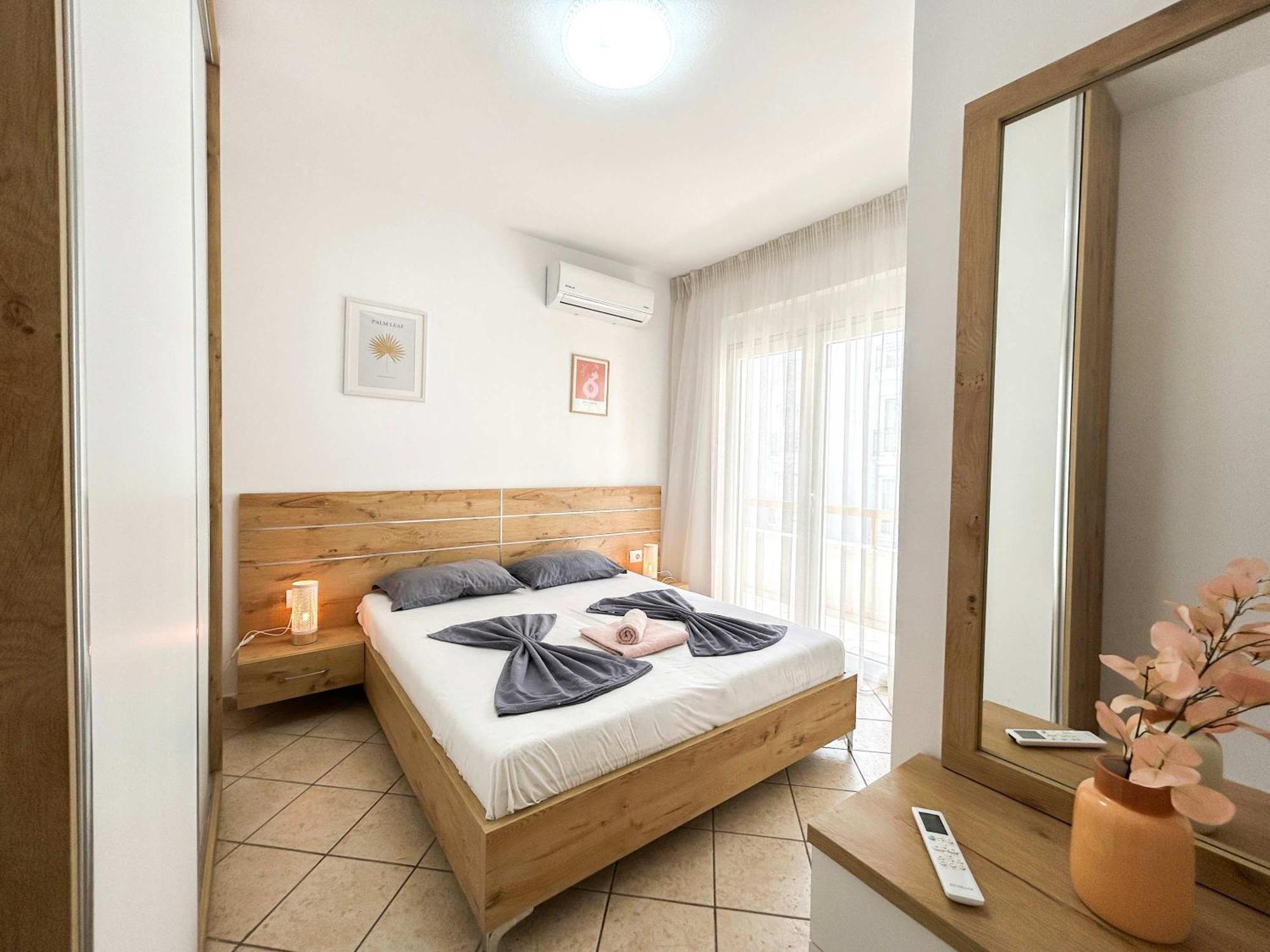 Royal 520 Apartment ดูร์เรส ภายนอก รูปภาพ